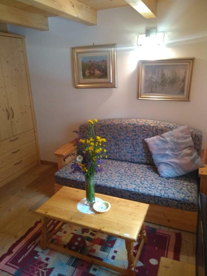 كنازاي Cianbolpin Guesthouse المظهر الخارجي الصورة